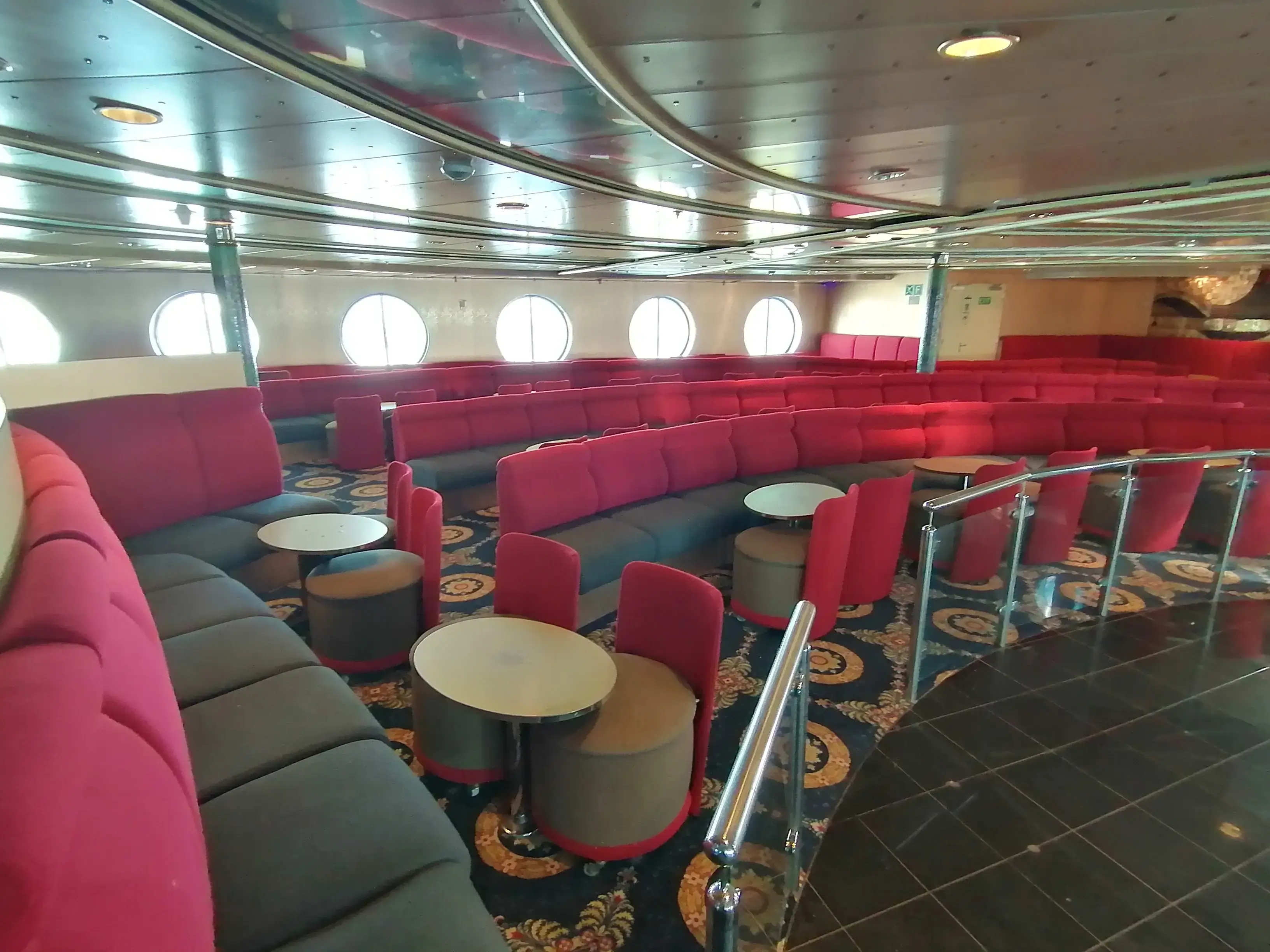 Retapissage bar night , care ferry Carthage. project 1